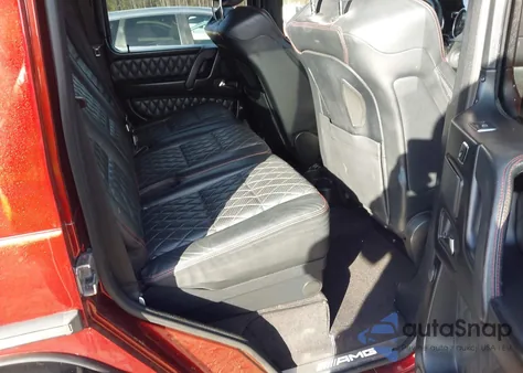 2015 Mercedes-Benz G 63 Amg 4Matic z USA, uszkodzony, nr VIN WDCYC7DF7FX240142